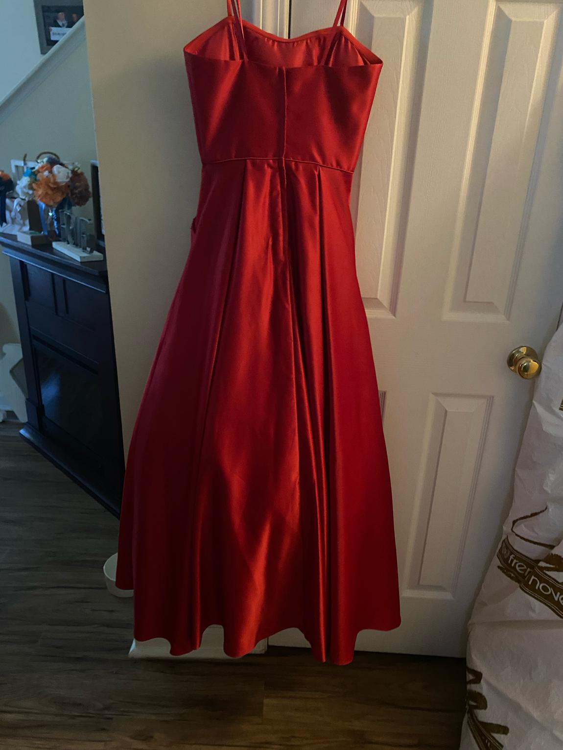 Size 2 Prom Satin Red Ball Gown on Queenly