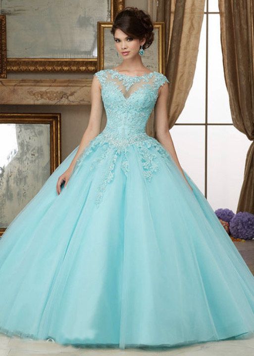 Size 6 Turquoise Blue Ball Gown on Queenly