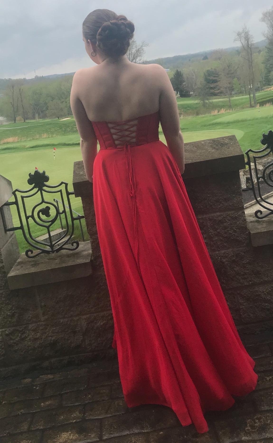 Faviana Size 8 Prom Red Ball Gown on Queenly