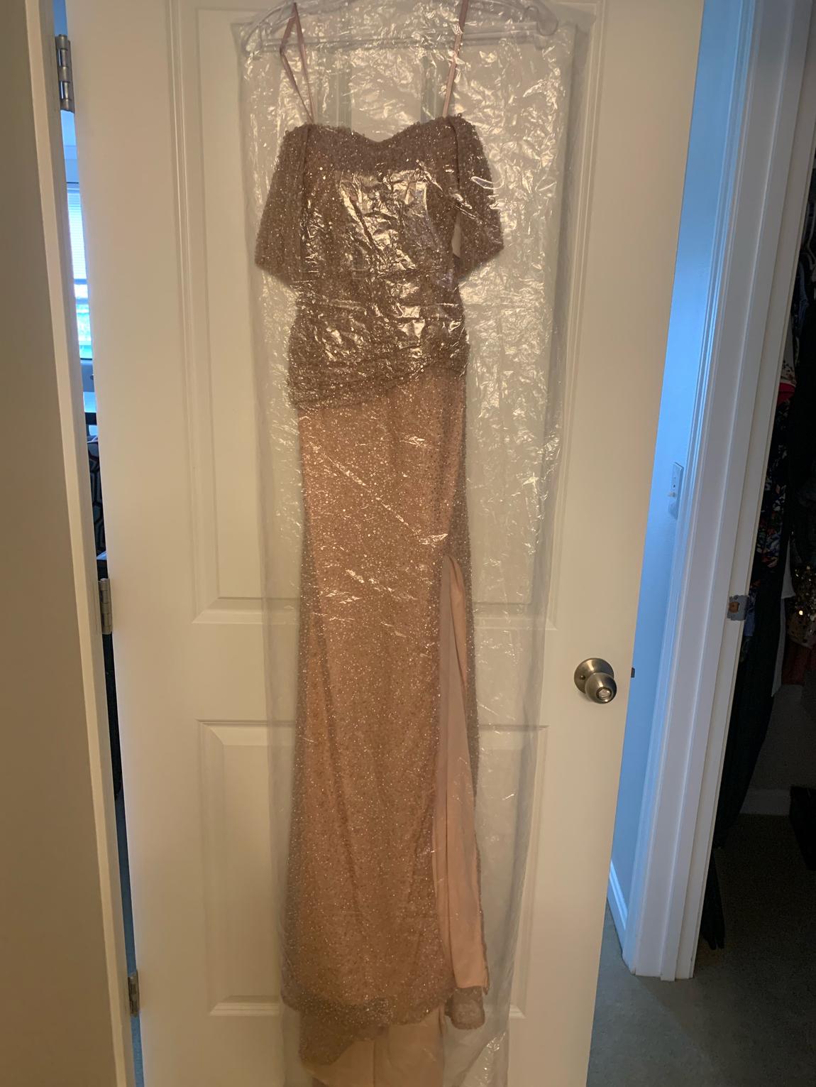 Portia and Scarlett Size 4 Prom Off The Shoulder Sequined Light Pink Floor Length Maxi on Queenly