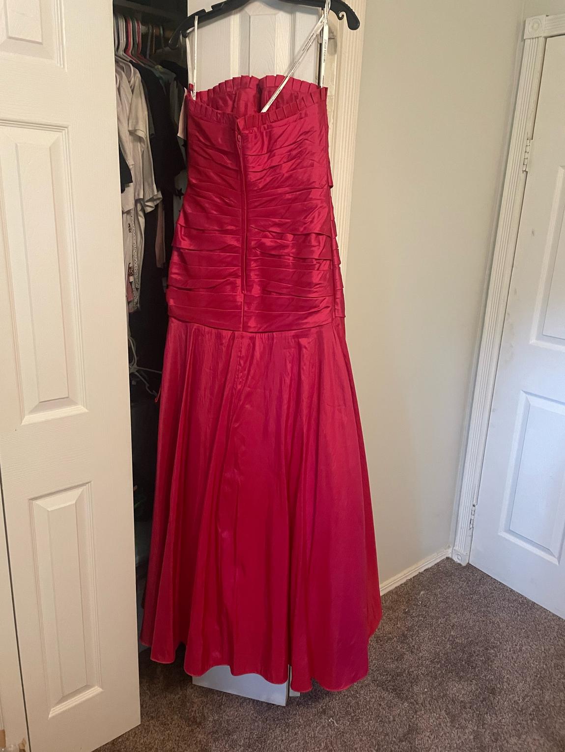 Vendor Jordan Size 8 Prom Strapless Hot Pink Ball Gown on Queenly