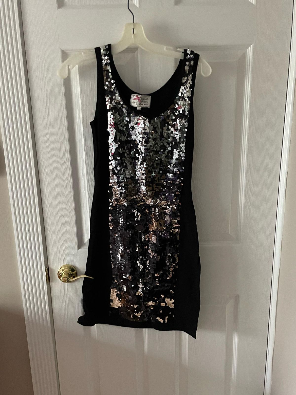 Yoana Baraschi Size 2 Pageant Sequined Black Cocktail Dress on Queenly