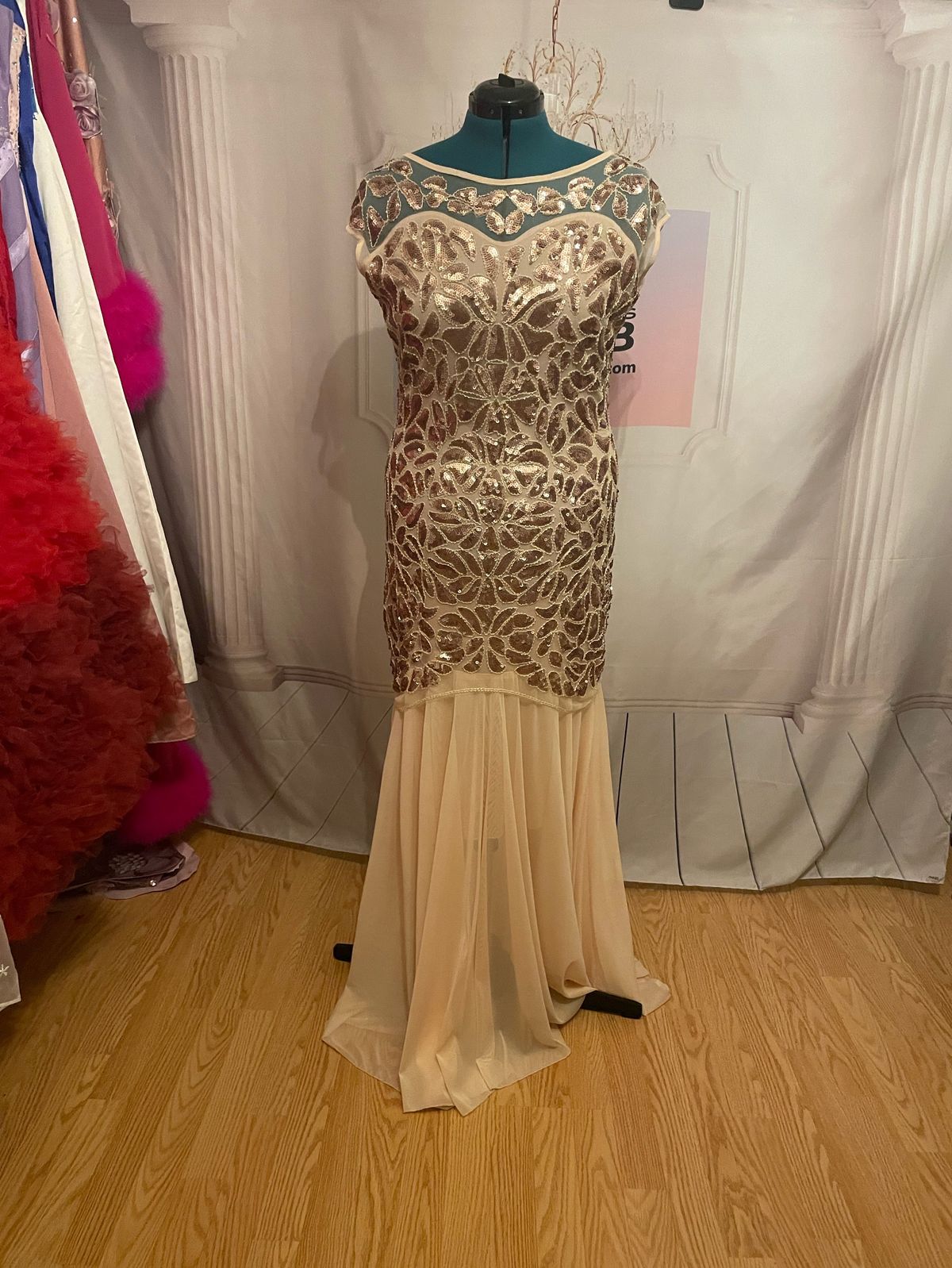 Handmade Couture Size 12 Gold Mermaid Dress on Queenly