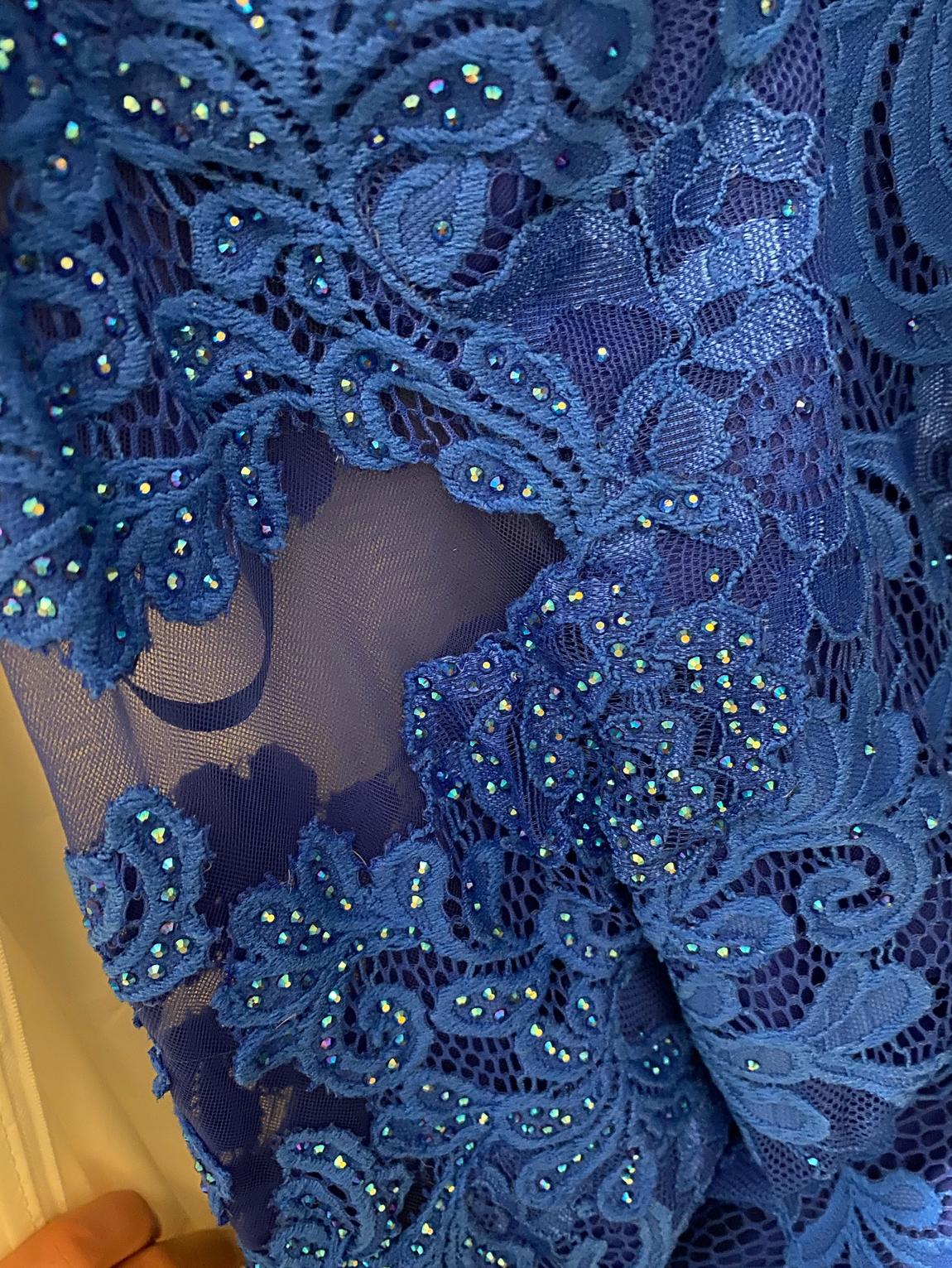 La Femme Size 6 Prom Lace Blue Mermaid Dress on Queenly