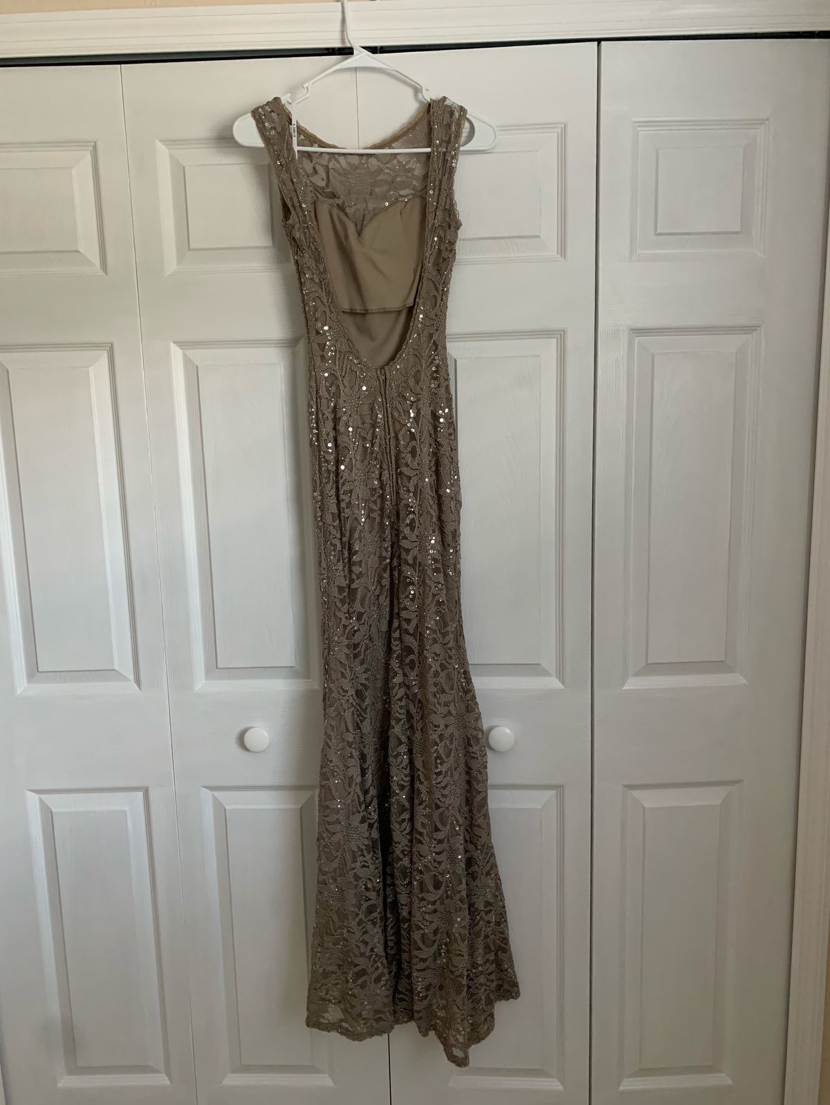 Size 0 Lace Silver Floor Length Maxi on Queenly