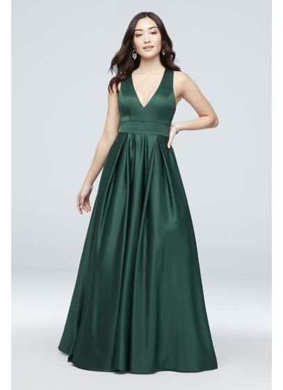 David's Bridal Size 6 Green A-line Dress on Queenly