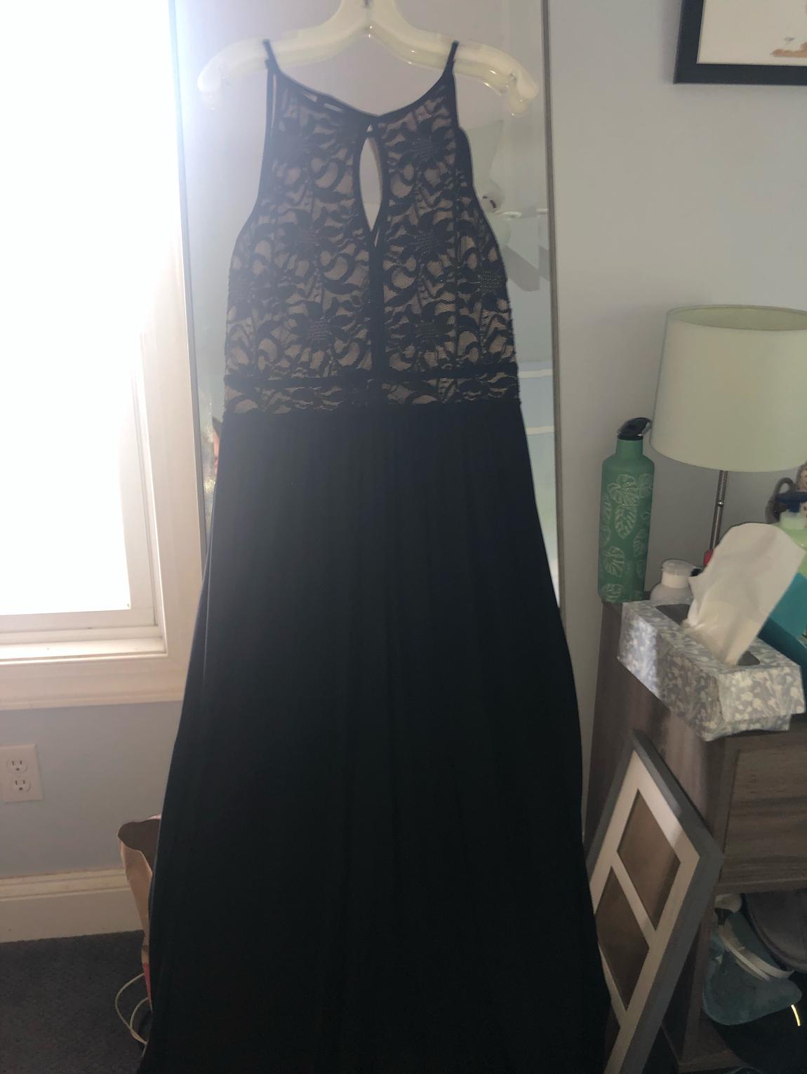 Nightway Size 14 Lace Black Floor Length Maxi on Queenly