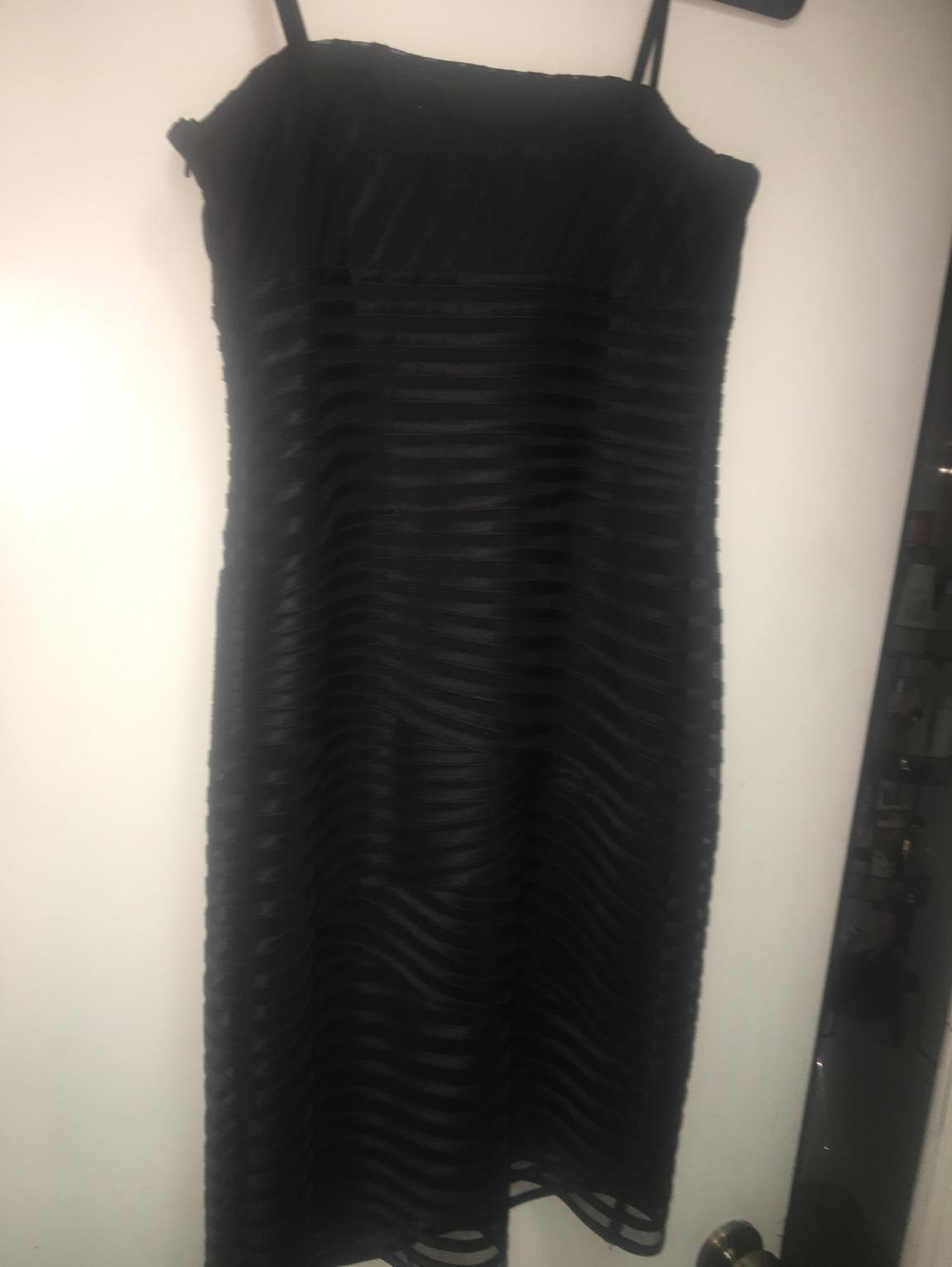 White House Black Market Size 4 Black Cocktail Dress on Queenly