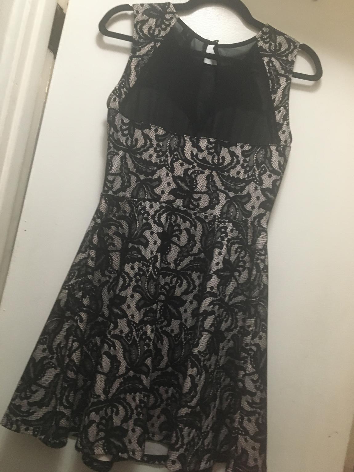 3 hearts Size 8 Lace Black Cocktail Dress on Queenly