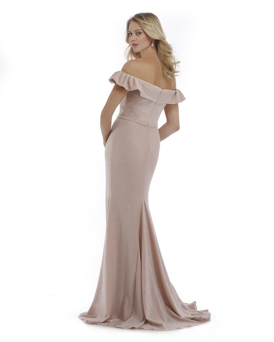Style 16079 Morrell Maxie Size 0 Bridesmaid Light Pink Side Slit Dress on Queenly
