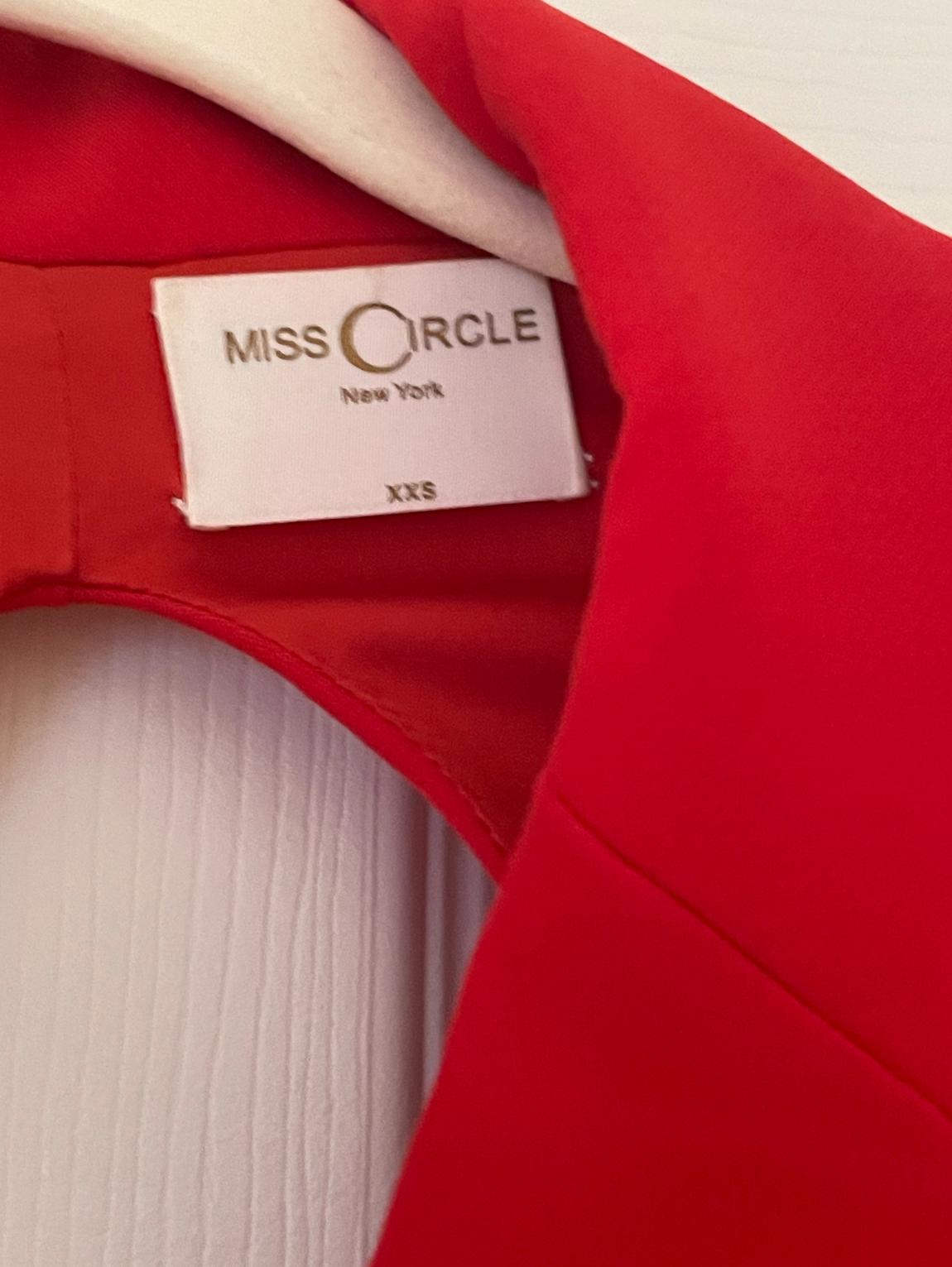 Miss Circle Size 00 Blazer Red Floor Length Maxi on Queenly