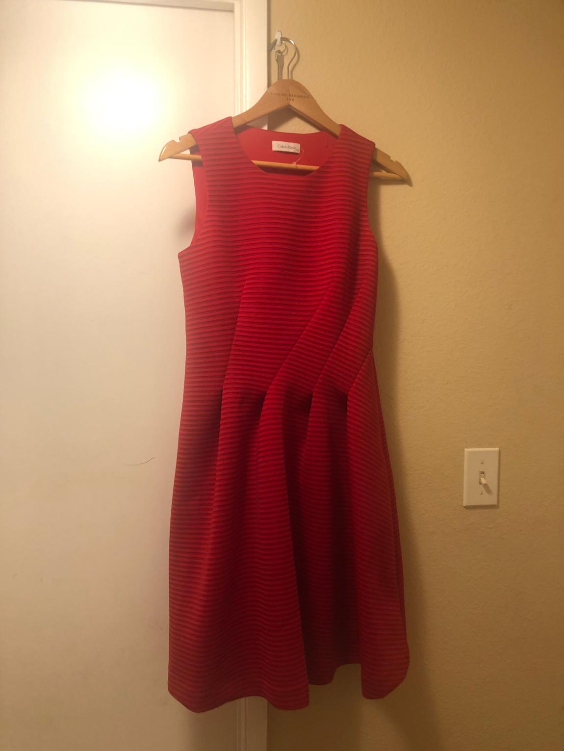 CALVIN KLEIN Size 6 Red A-line Dress on Queenly