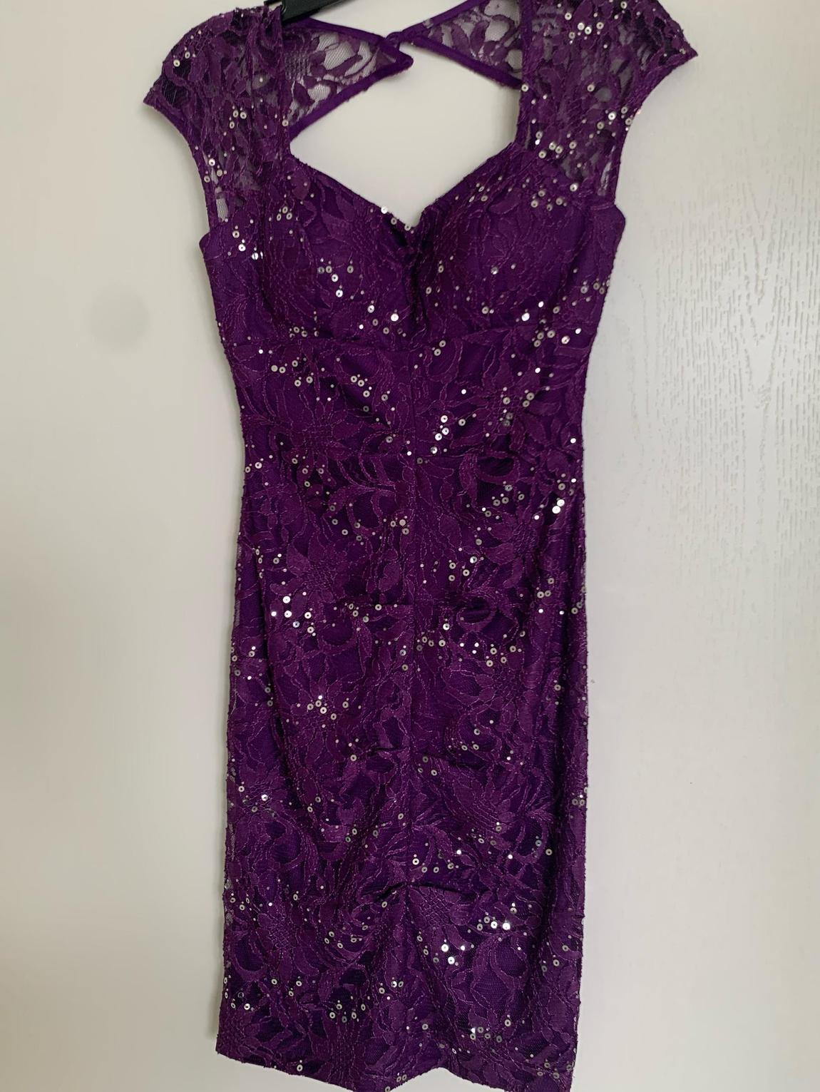 Size 2 Lace Purple Cocktail Dress on Queenly