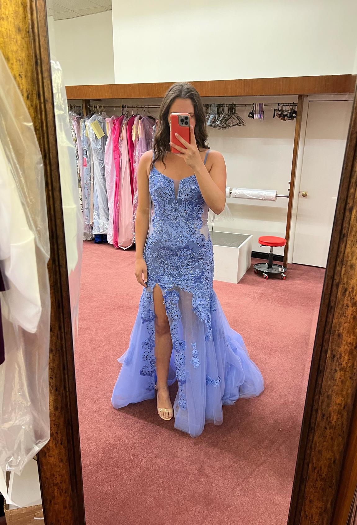 Size 6 Blue Cocktail Dress on Queenly