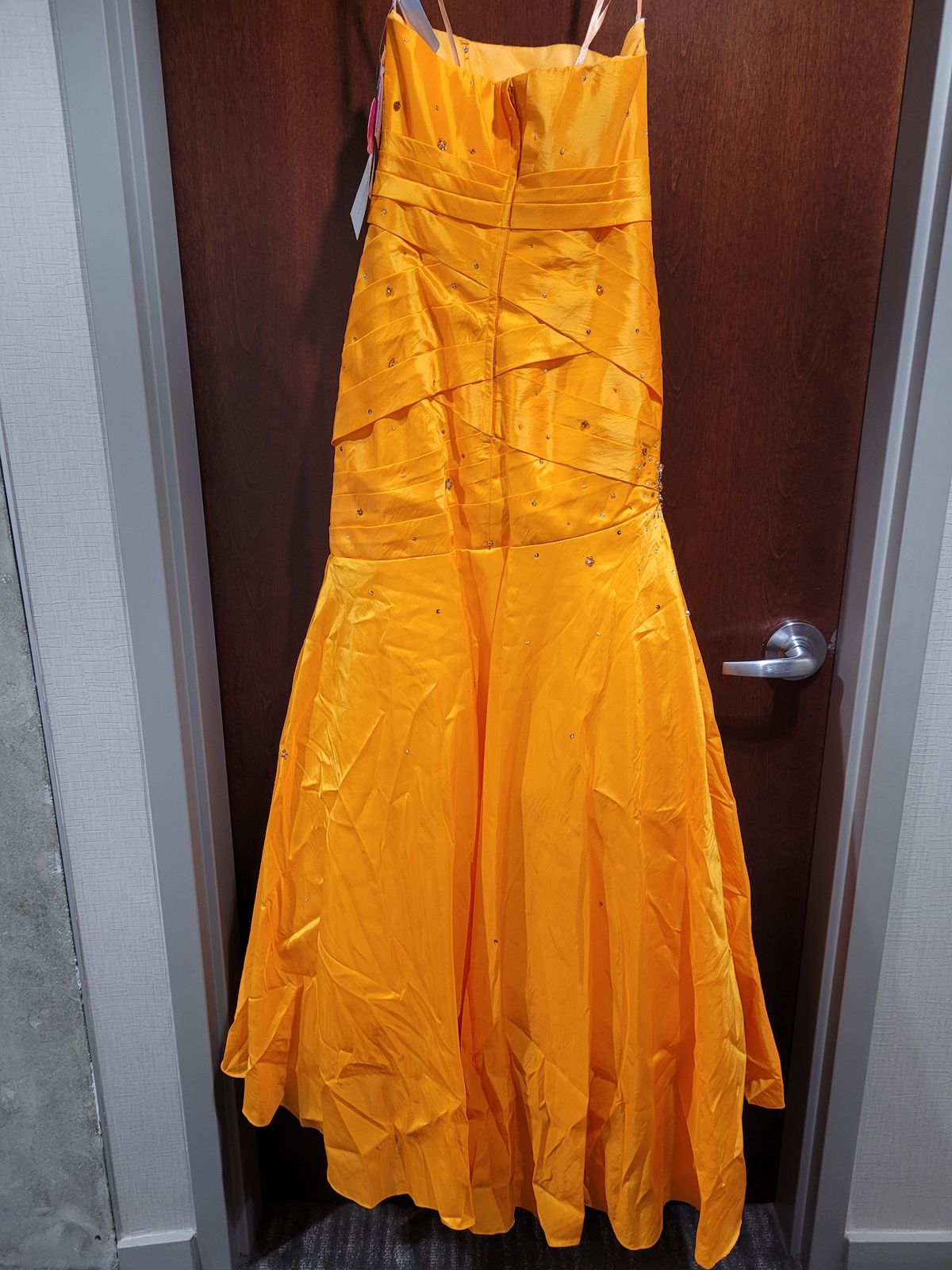 Style 8408 Mori Lee Paparazzi Size 10 Prom Strapless Orange Mermaid Dress on Queenly