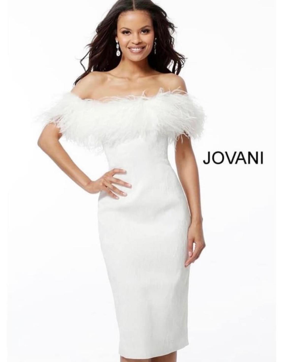 Jovani Size 0 Homecoming Off The Shoulder White Cocktail Dress on Queenly