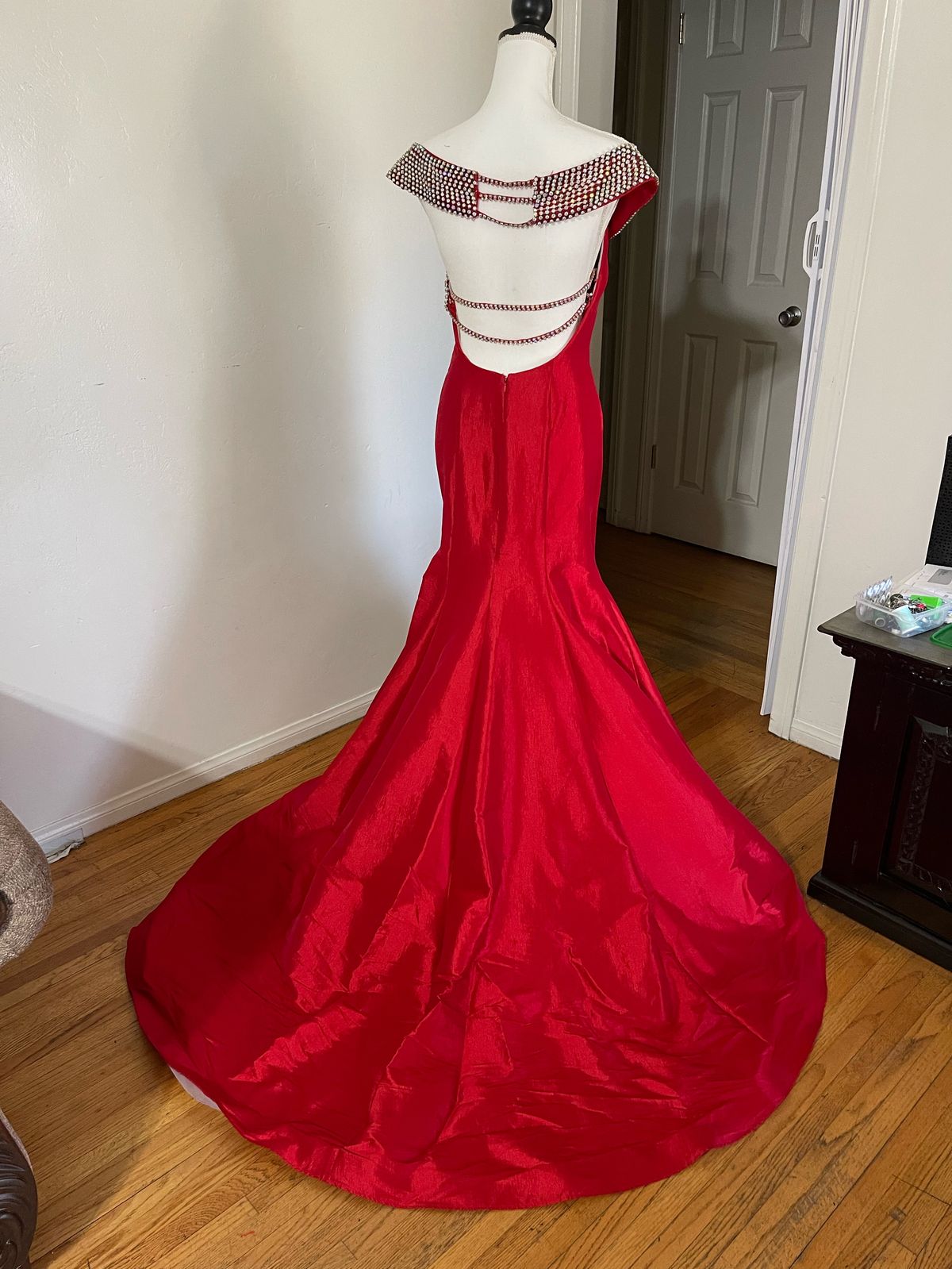 Rachel Allan Size 4 Red Mermaid Dress on Queenly