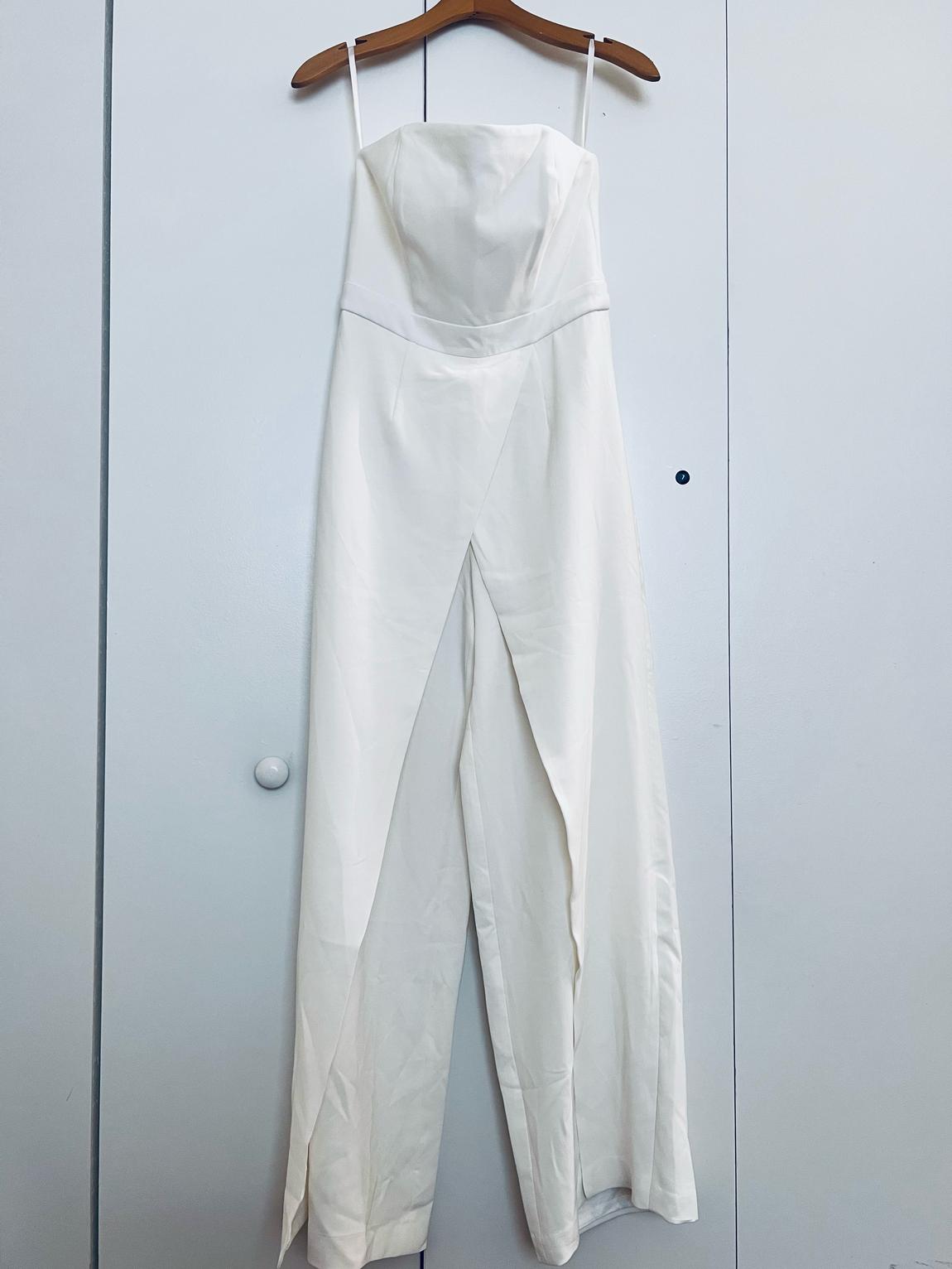White house black market Size 4 White Formal Jumpsuit on Queenly
