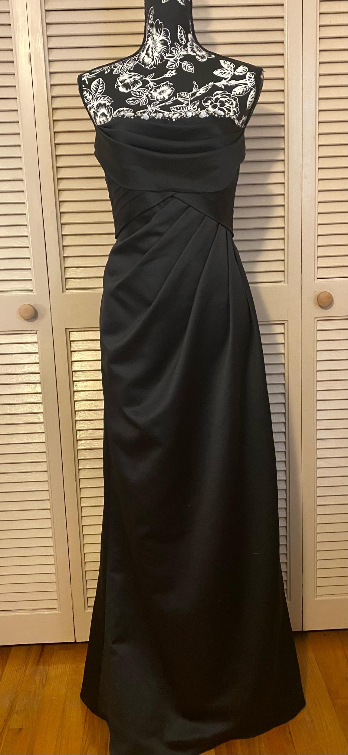 David's Bridal Size 8 Prom Strapless Black Ball Gown on Queenly