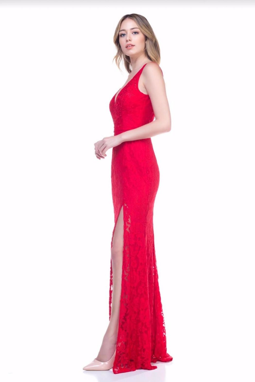 Style m27752 Maniju Size 6 Lace Red Side Slit Dress on Queenly