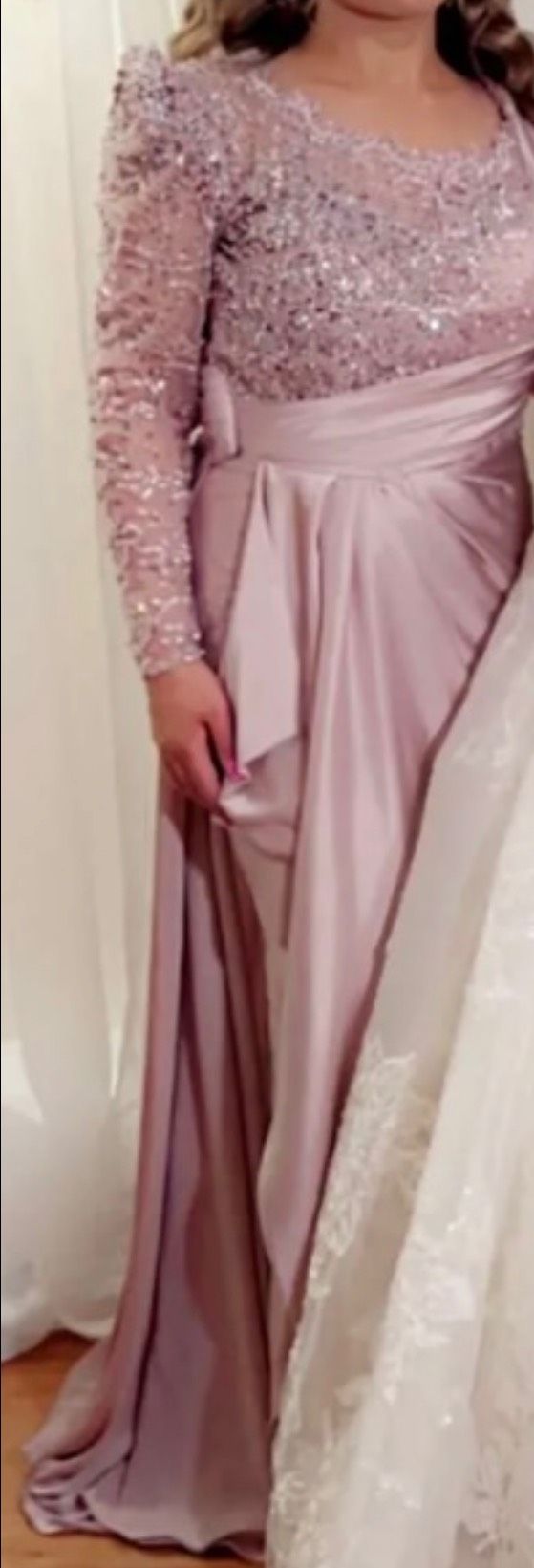 Size 4 Prom Long Sleeve Sequined Light Pink Side Slit Dress on Queenly