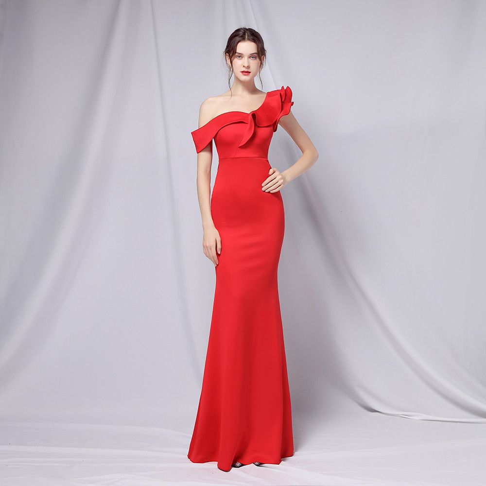 Size 8 Prom One Shoulder Red Mermaid Dress on Queenly