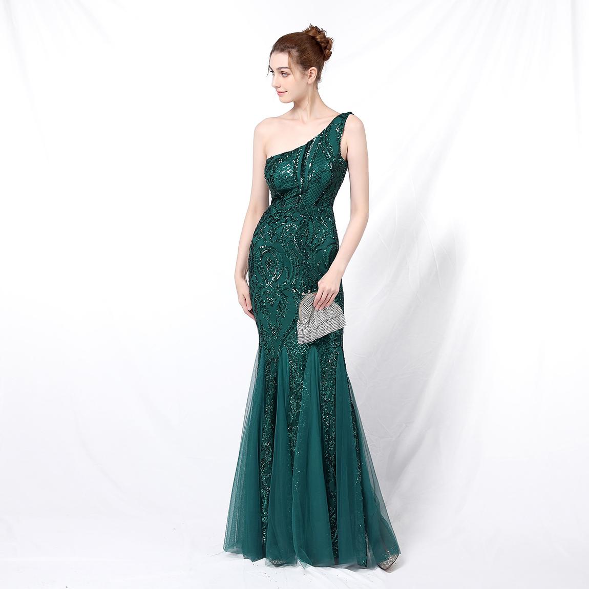 Size 8 Prom Green Mermaid Dress on Queenly