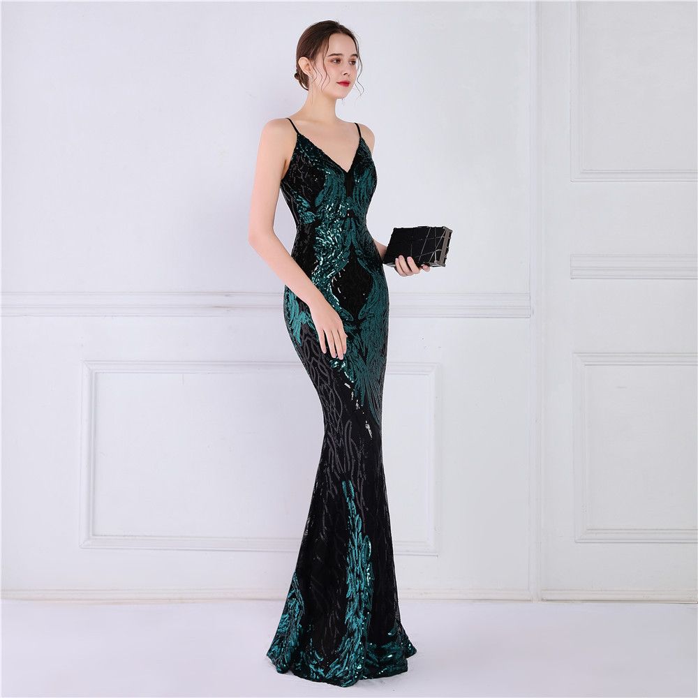 Size 6 Prom Lace Black Mermaid Dress on Queenly