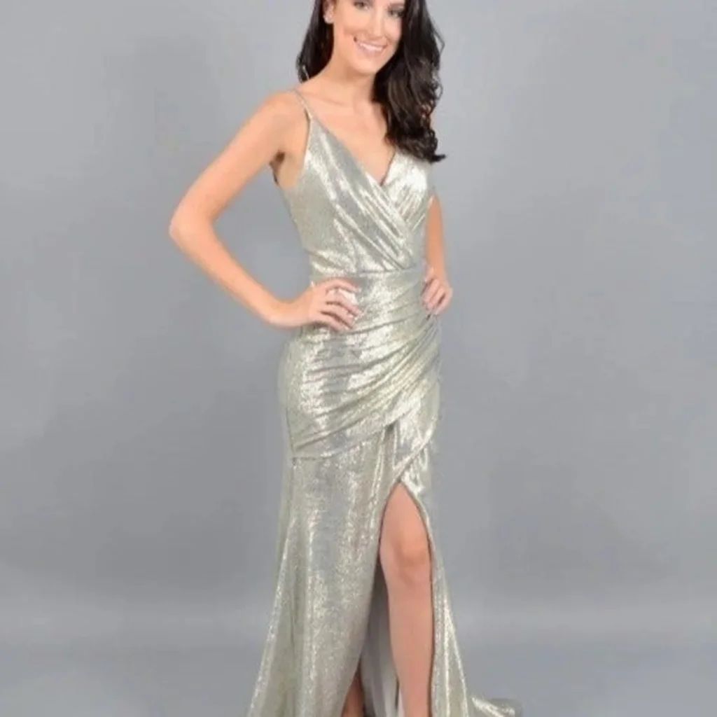 Betsy and Adam Size 10 Satin Silver Side Slit Dress on Queenly