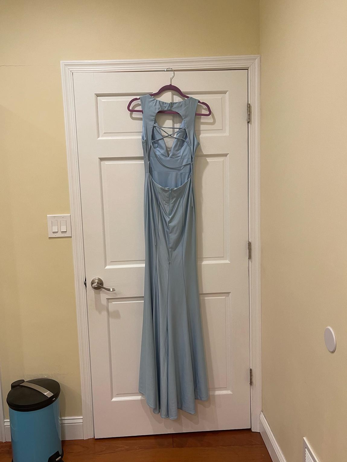 Windsor Size 4 Prom Blue Mermaid Dress on Queenly