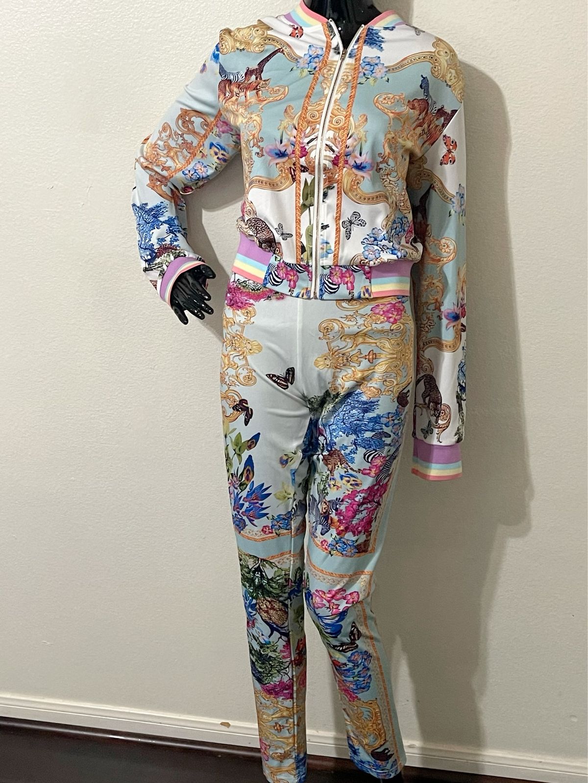 Size 14 Long Sleeve Multicolor Formal Jumpsuit on Queenly