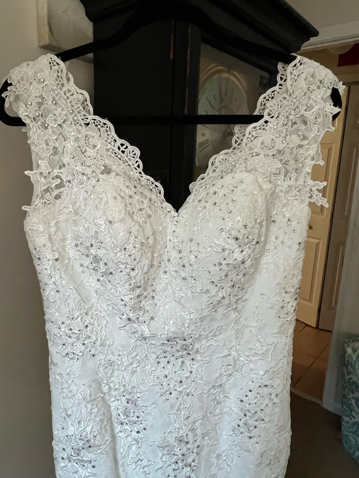 Size 8 Wedding Off The Shoulder Sequined White Mermaid Dress on Queenly
