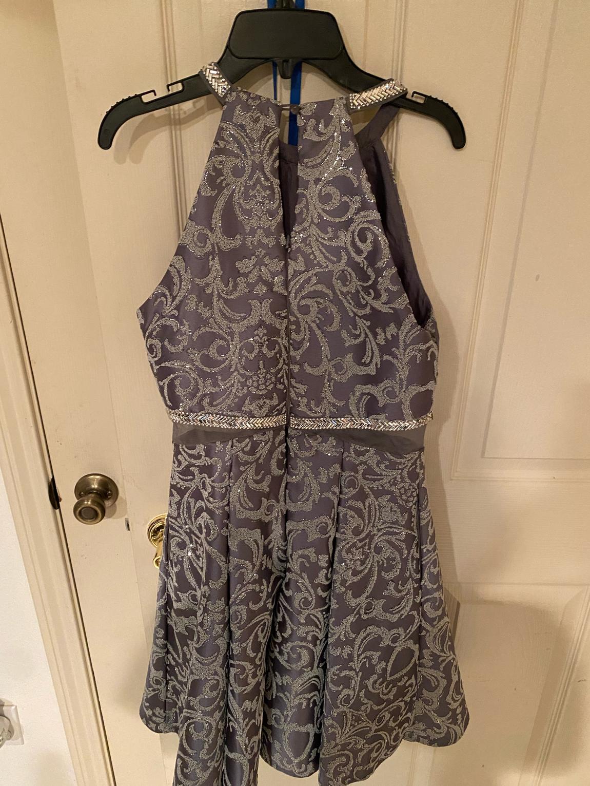 Size 8 Silver Cocktail Dress on Queenly