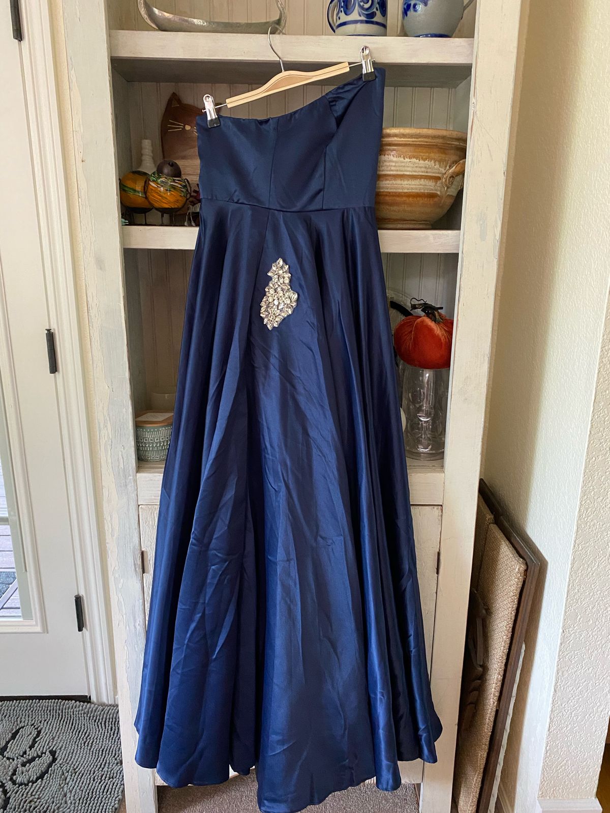 Size 2 Prom Strapless Sequined Royal Blue Ball Gown on Queenly