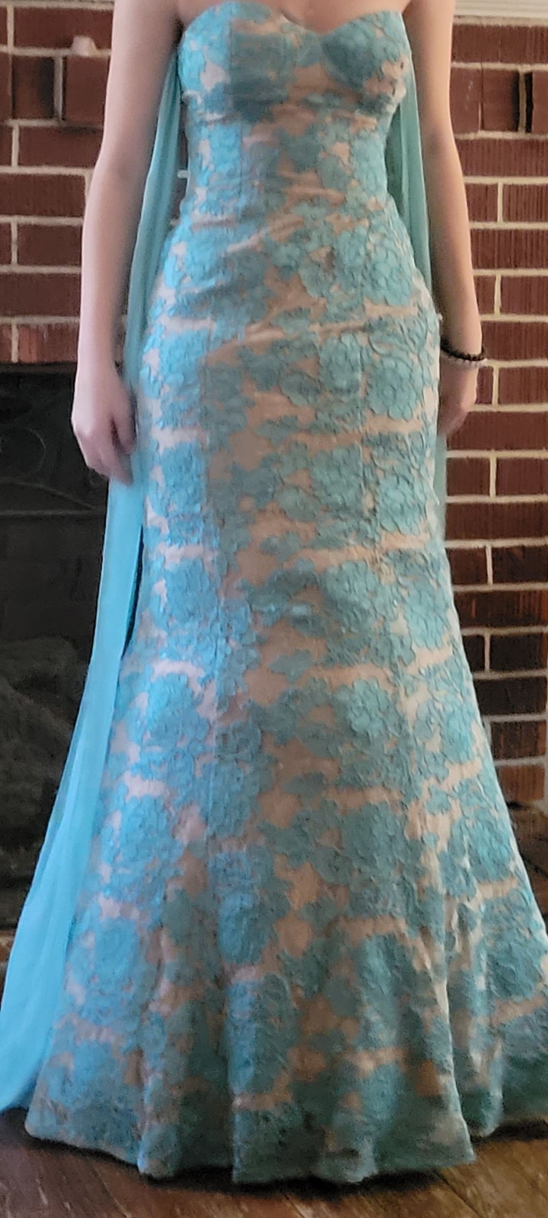 Size 2 Prom Lace Turquoise Blue Mermaid Dress on Queenly