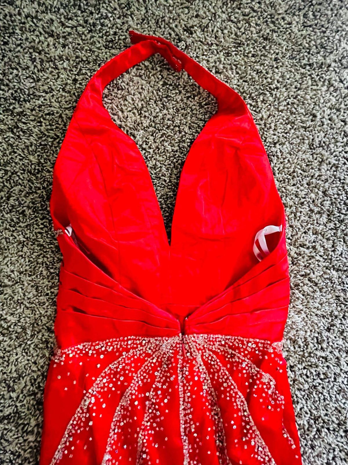 Size 4 Pageant Halter Satin Red A-line Dress on Queenly