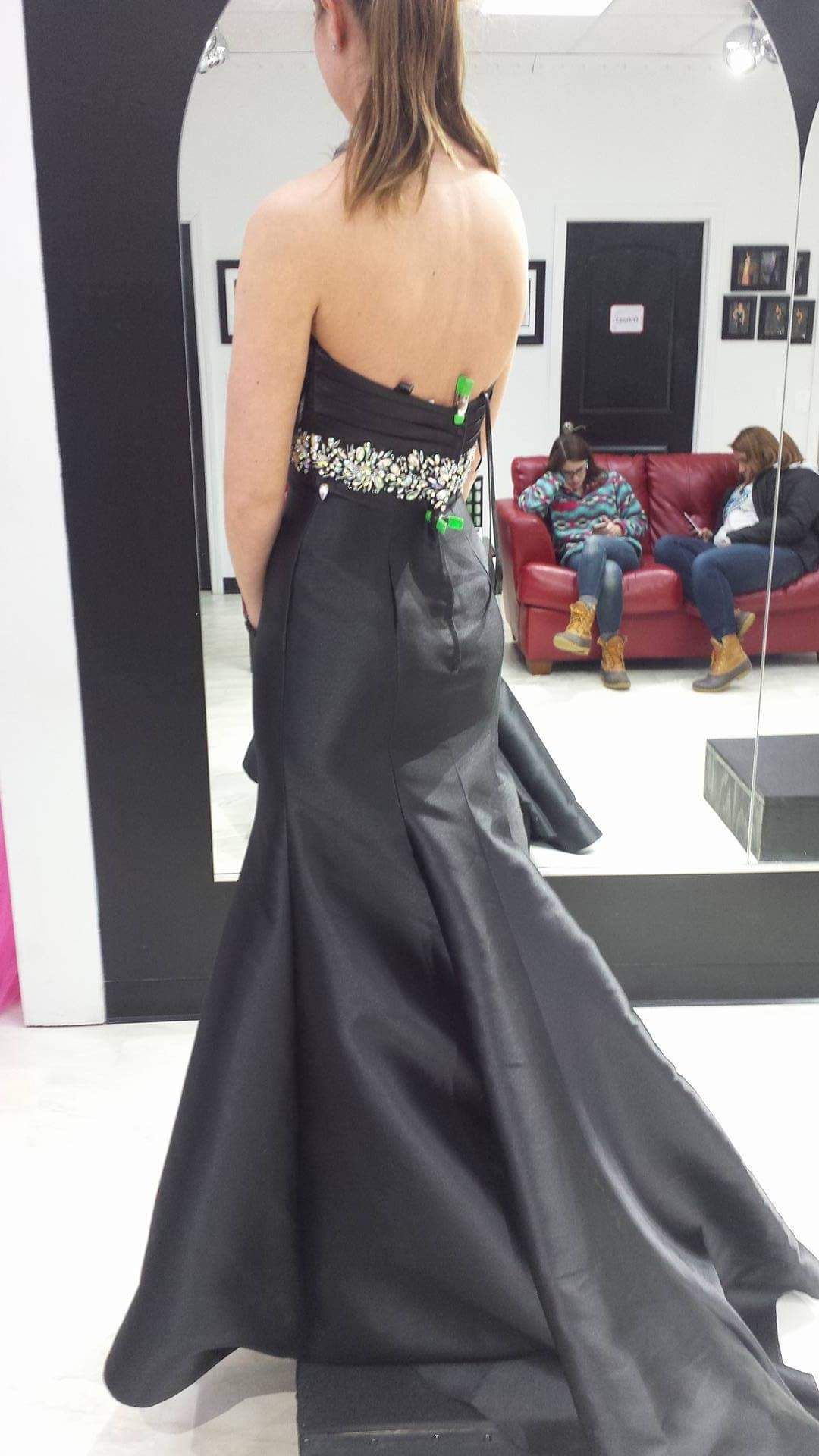 Tony Bowls Size 4 Strapless Black Mermaid Dress on Queenly