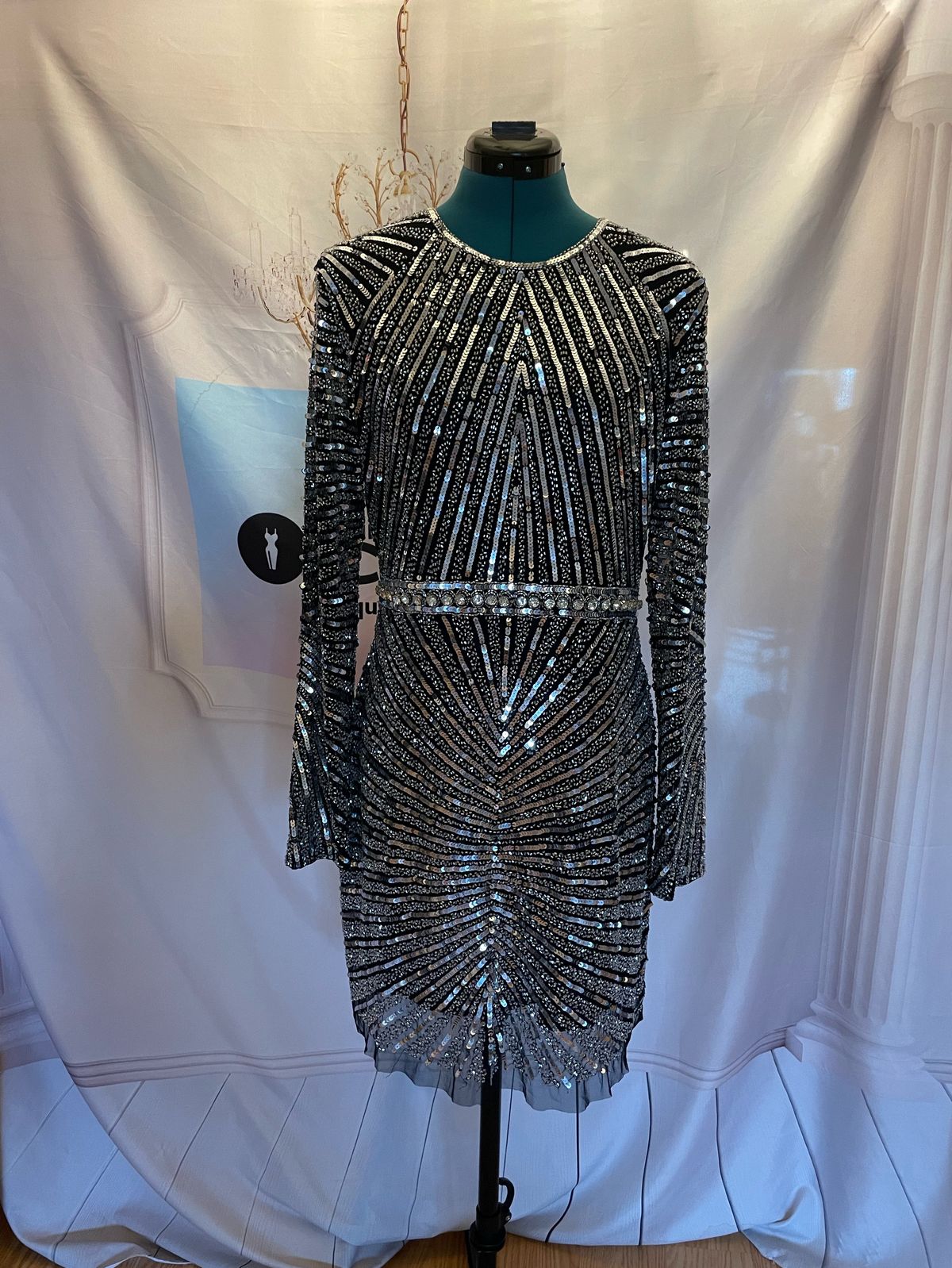 Unique Dress Club Size 12 Sequined Black Cocktail Dress on Queenly