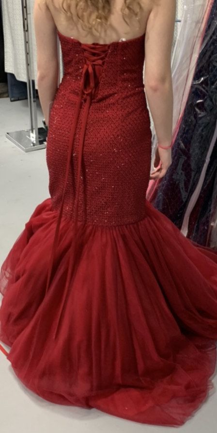 Size 2 Strapless Burgundy Red Mermaid Dress on Queenly
