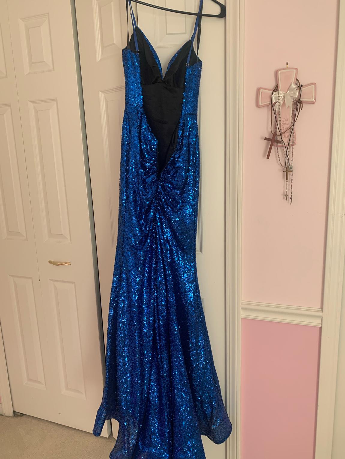 Sherri Hill Size 0 Bridesmaid Plunge Sequined Royal Blue Dress With Train on Queenly