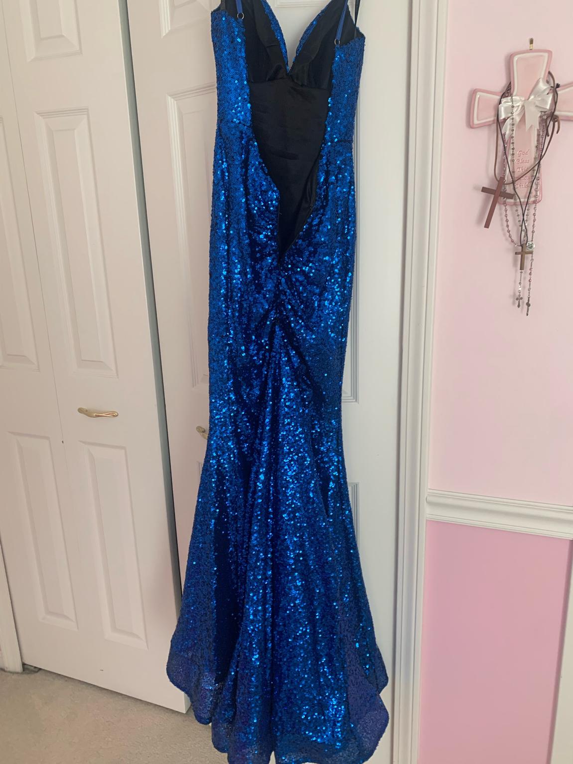 Sherri Hill Size 0 Bridesmaid Plunge Sequined Royal Blue Dress With Train on Queenly