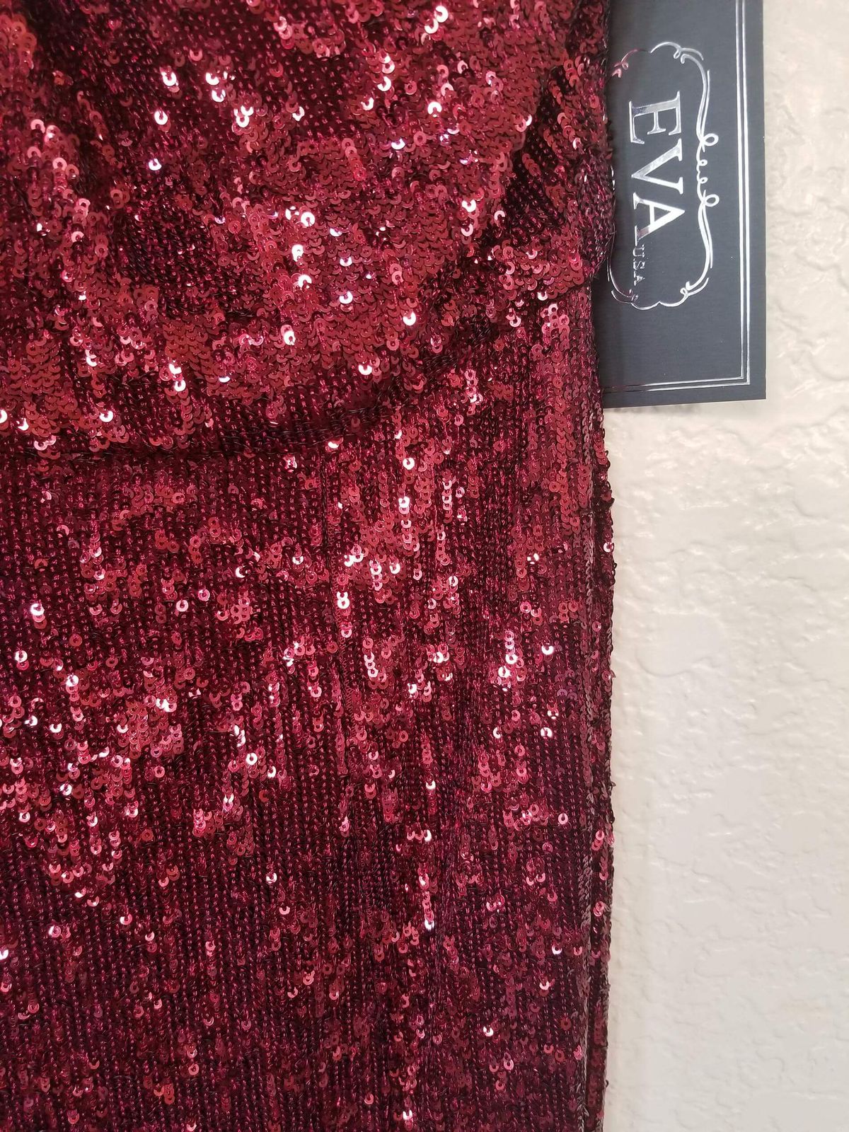 Style Burgundy One Shoulder Sequined Sheath Gown EVA Size 6 Prom One Shoulder Sequined Red Side Slit Dress on Queenly