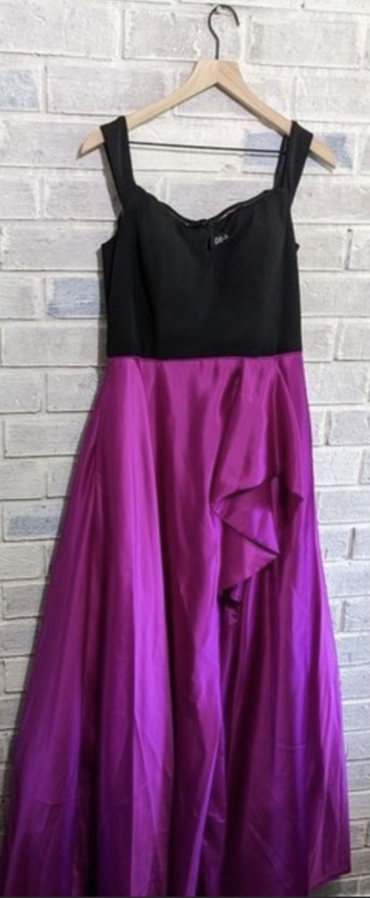 Size 12 Prom Purple Side Slit Dress on Queenly