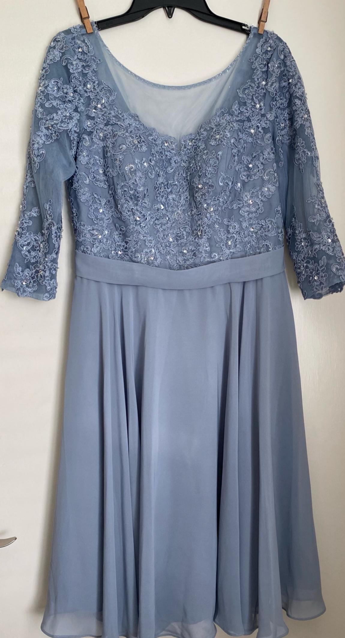 Size 12 Prom Sequined Blue Cocktail Dress on Queenly
