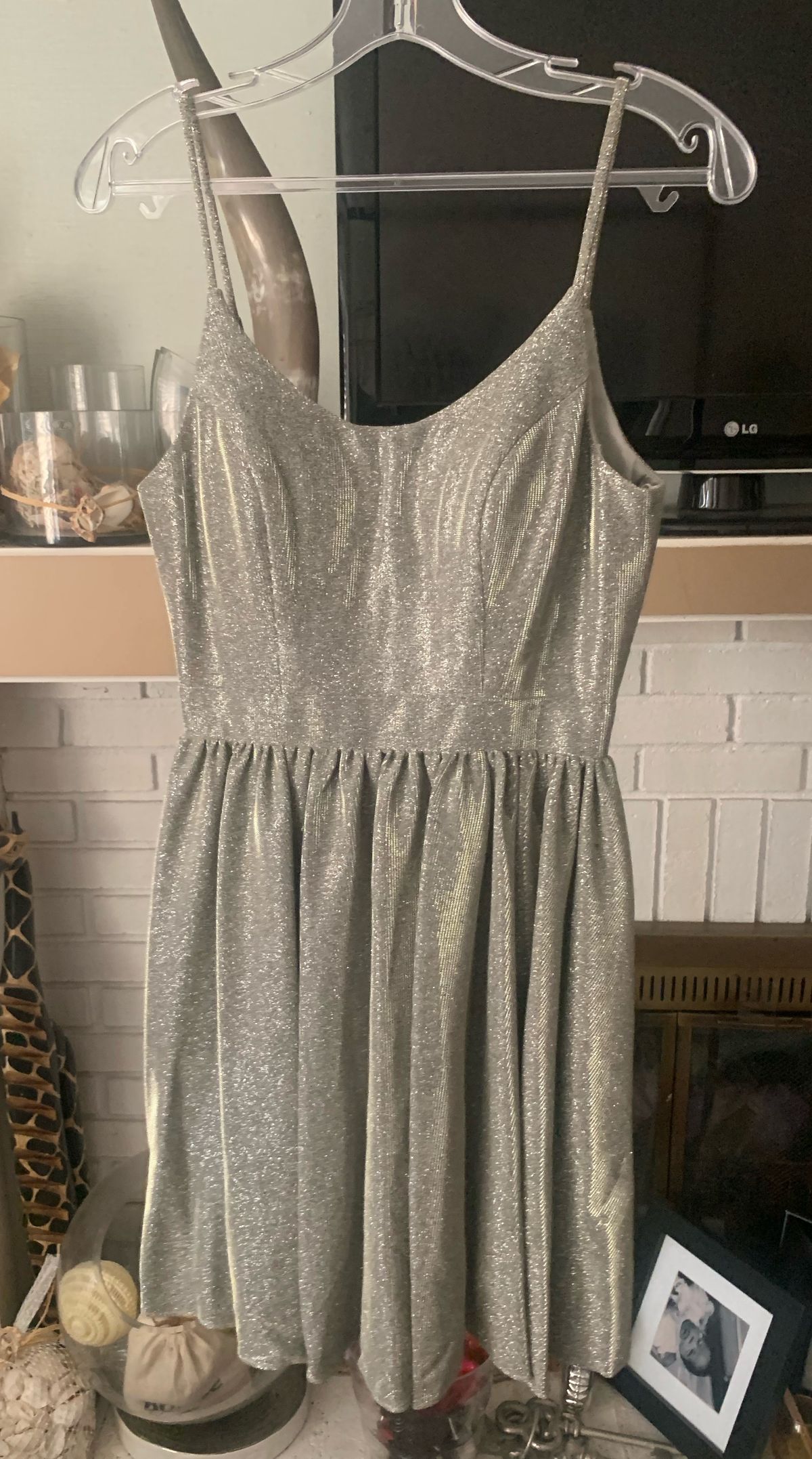 Jovani Size 2 Homecoming Plunge Sequined Silver Cocktail Dress on Queenly