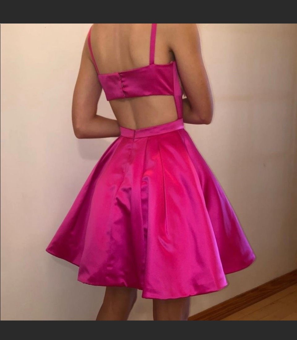 Sherri Hill Size 2 Homecoming High Neck Satin Hot Pink Cocktail Dress on Queenly