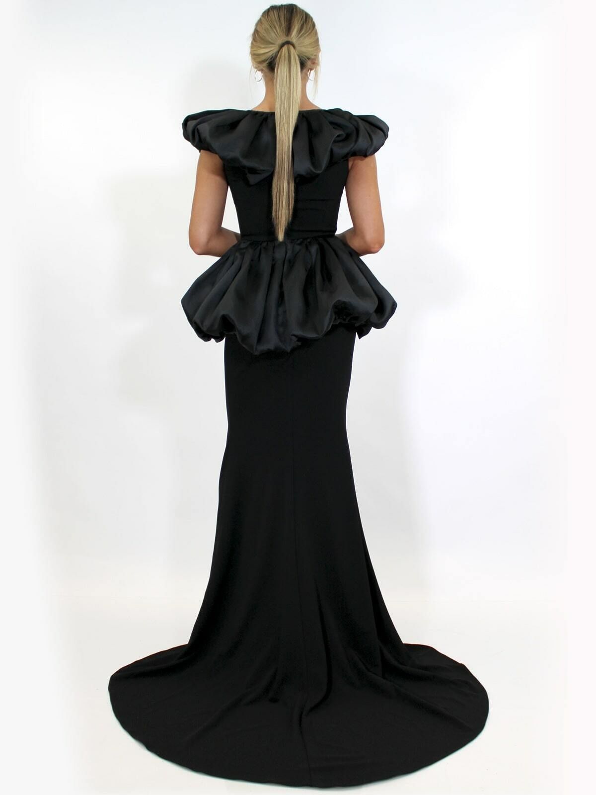 Style 9011 Marc Defang Black Tie Size 4 Floor Length Prom Mermaid Dress on Queenly