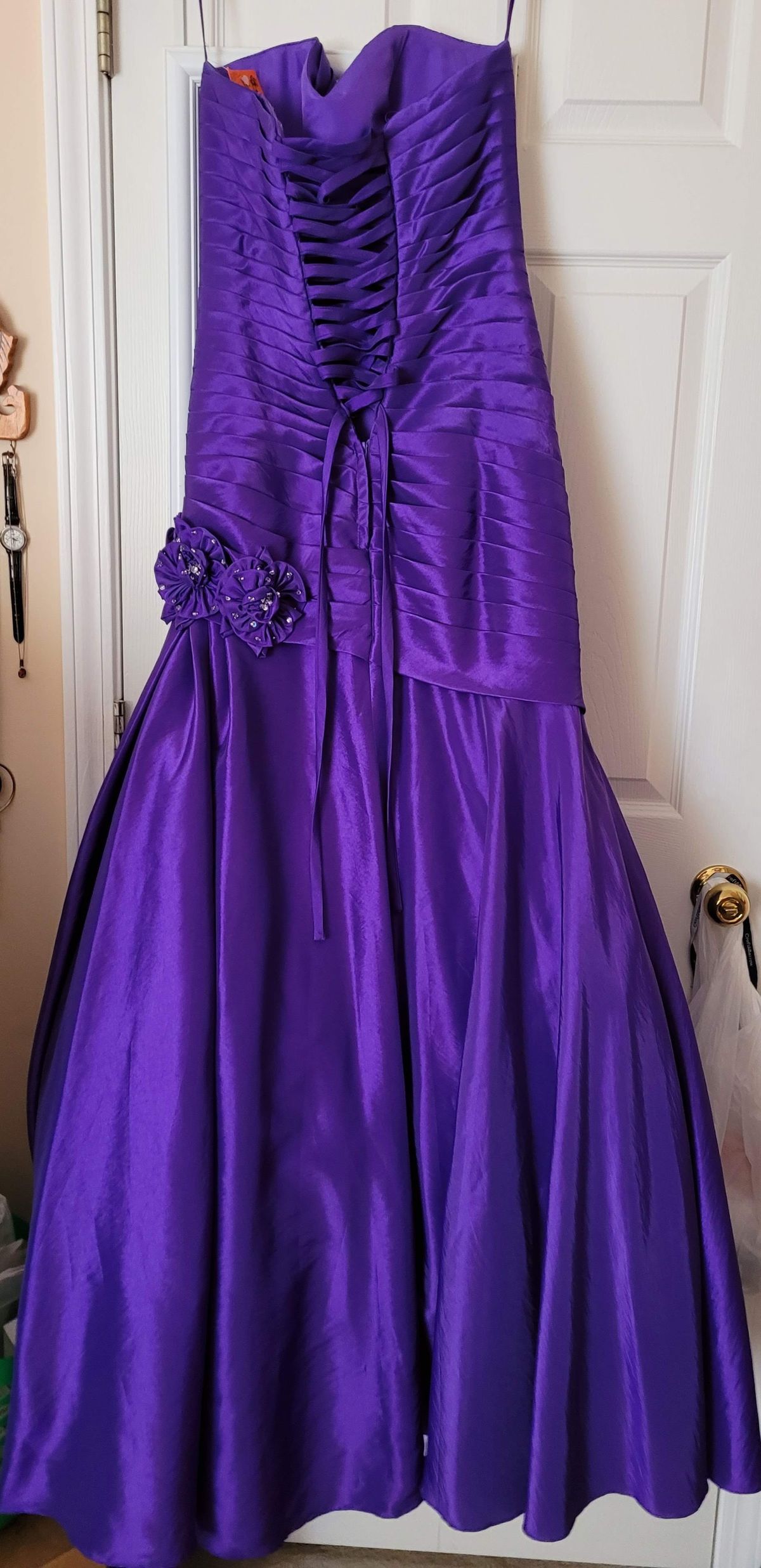 Style 3149 Mystique Prom Size 10 Prom Strapless Purple Mermaid Dress on Queenly