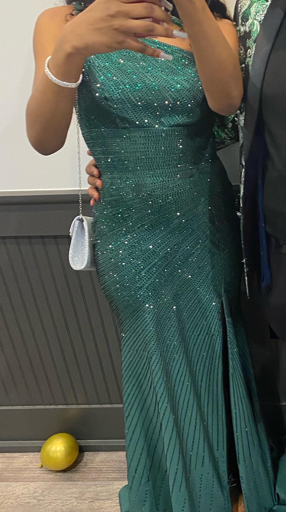 Jovani Size 6 Green Mermaid Dress on Queenly