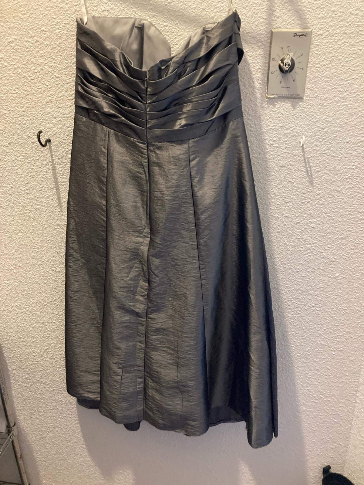 Size 10 Homecoming Silver Cocktail Dress on Queenly
